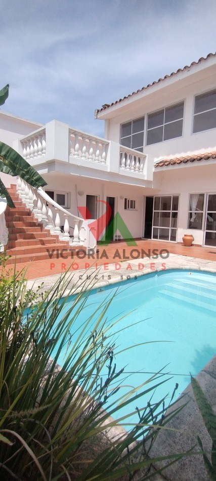 Casa en GRAND BOURG - Salta capital 